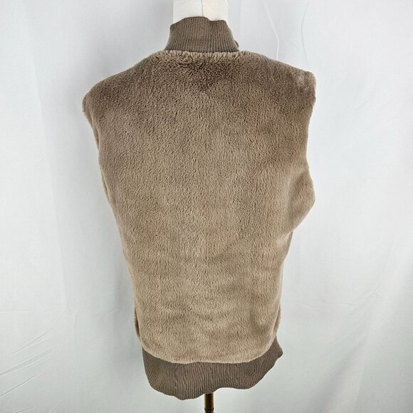 Questions Faux Fur Vest Medium Zip Front Mock Neck Tan - Picture 4 of 10